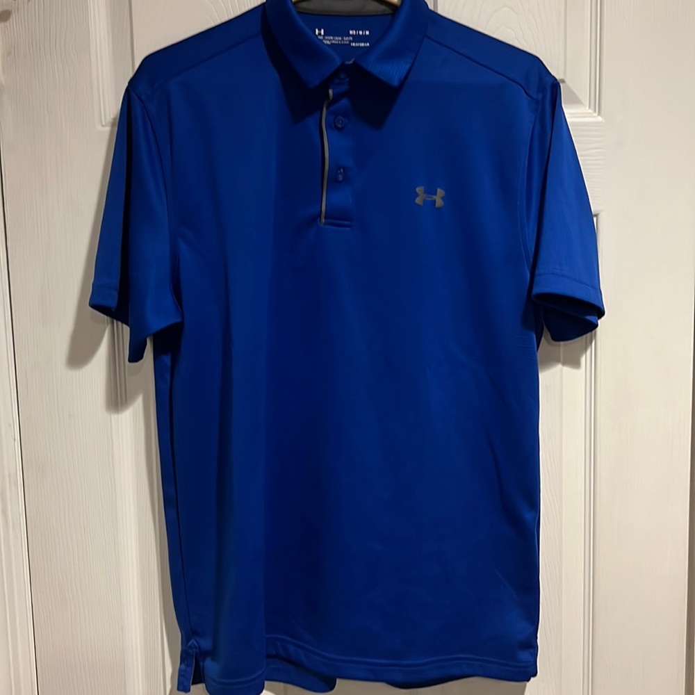 Under armour M medium size heatgear heat gear loose
polo blue grey shirt